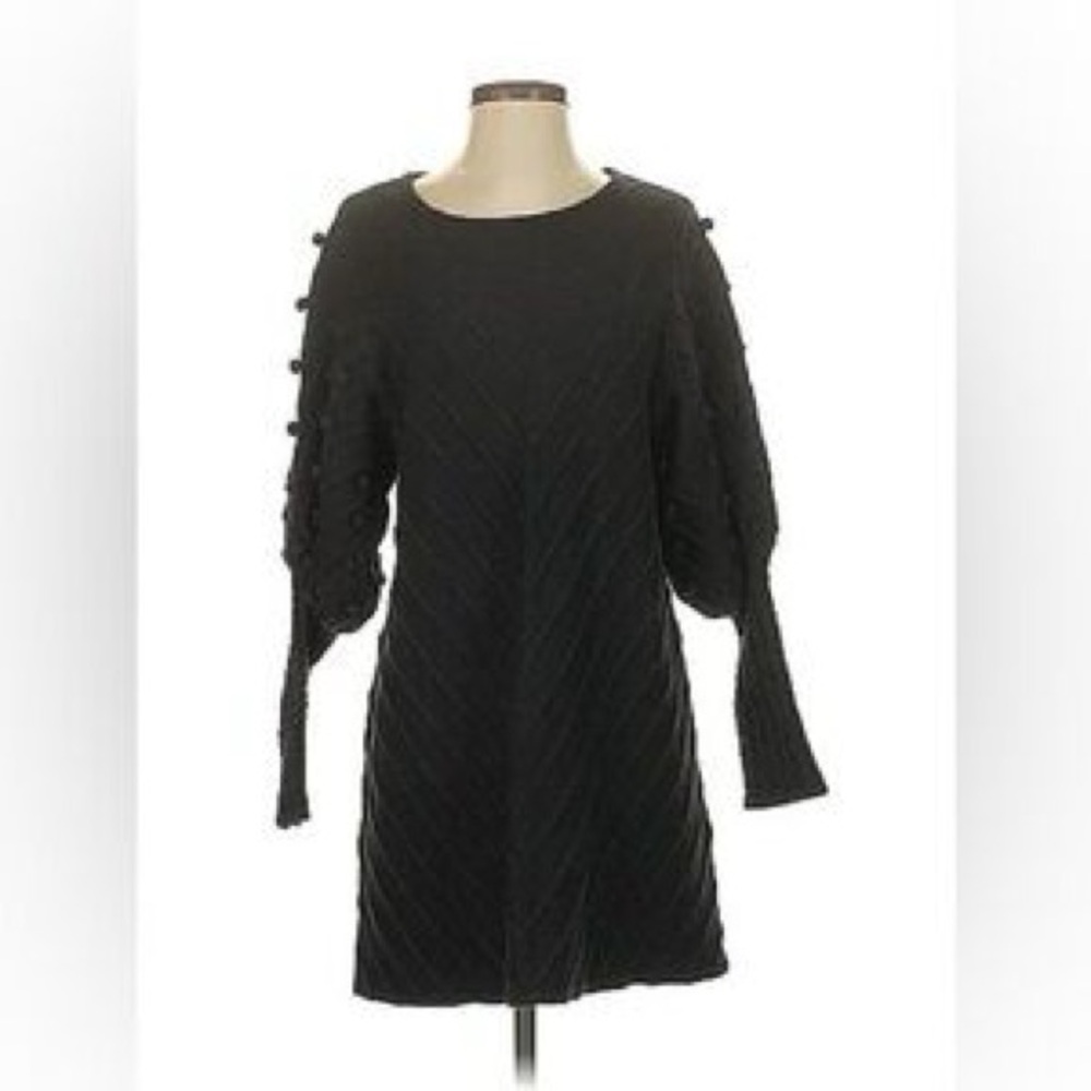 Avantlook Black Long-Sleeve Textured Shift Dress